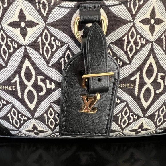 Louis Vuitton Monogram Jacquard Deauville MINI Shoulder Bag. Guarantee Authentic - Picture 2 of 12